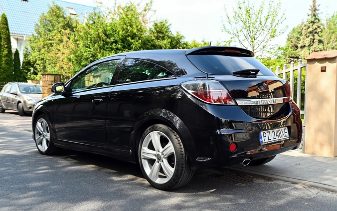 Opel Astra cena 16900 przebieg: 212000, rok produkcji 2010 z Dębno małe 631